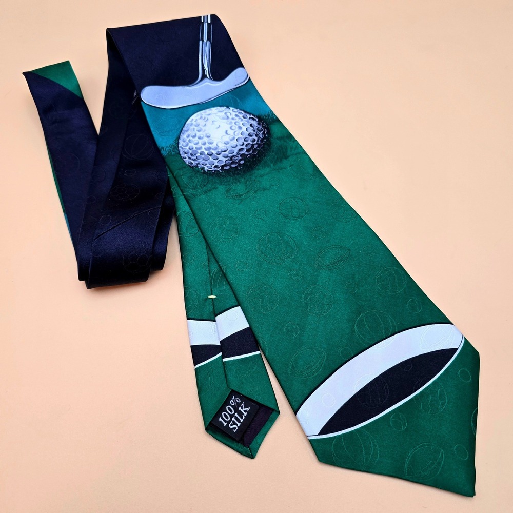 Evan-Picone Sport Mens Green Silk Golf Theme Novelty Sports Ball Print Necktie